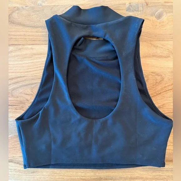 ALO Airlift Fuse Bra Crop Top Black - Picture 4 of 5